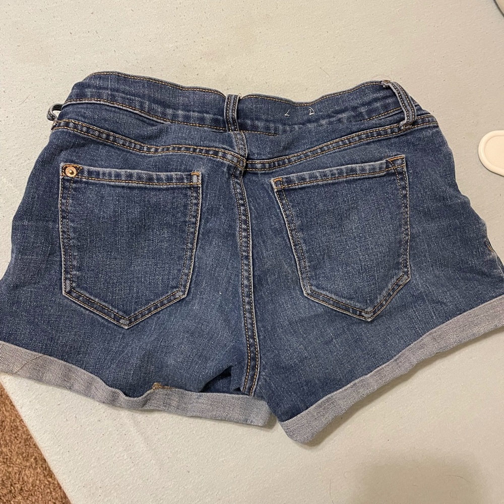 Shorts - Picture 2 of 2
